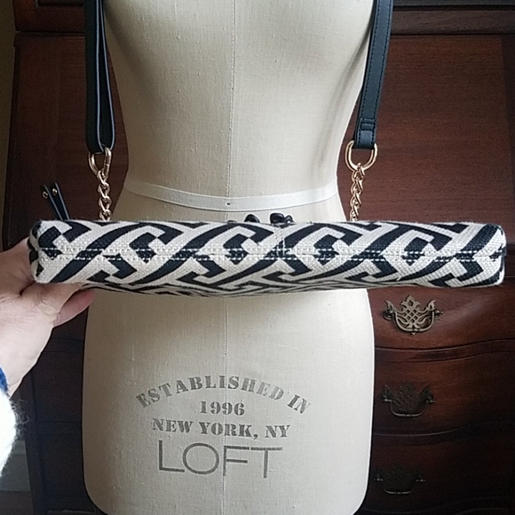 Spartina  Callahan zipper hipster bag - Picture 6 of 16